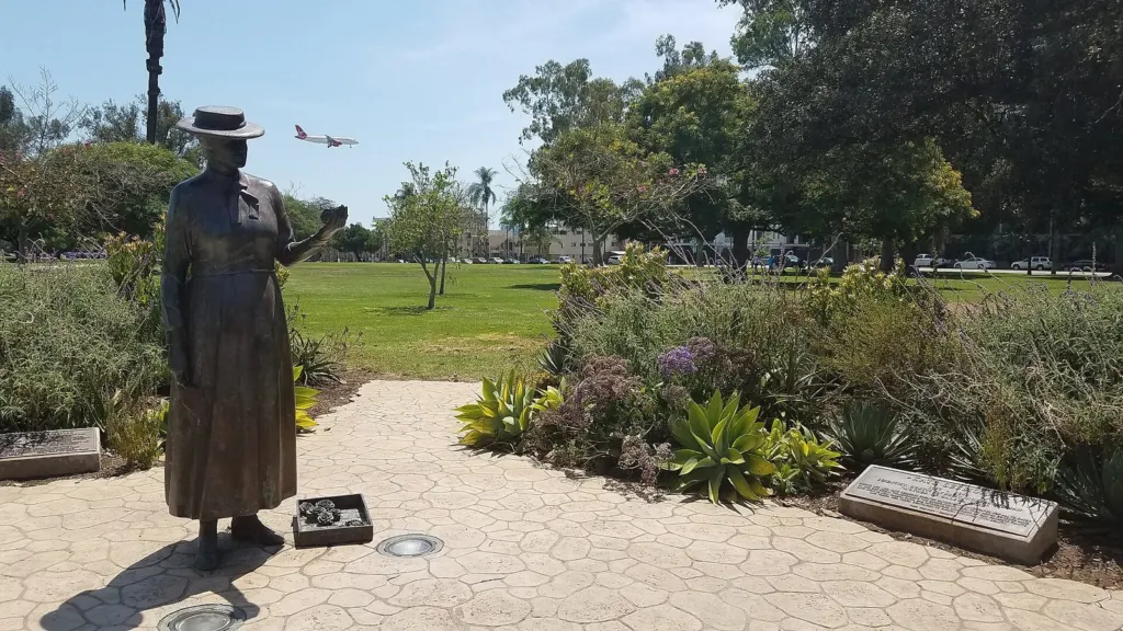 Statue of Kate Sessions in Balboa Park
